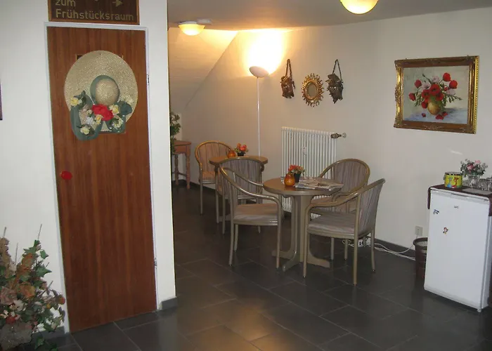 Garni 2* トリベルク