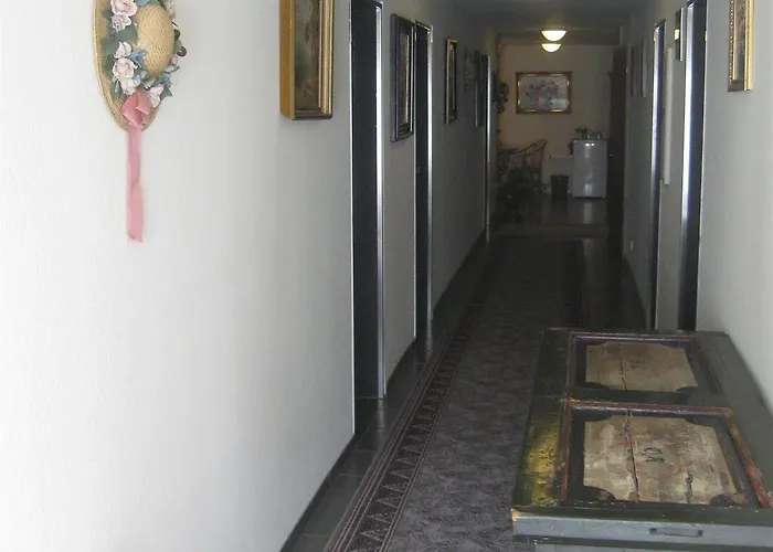 ホテル Garni トリベルク